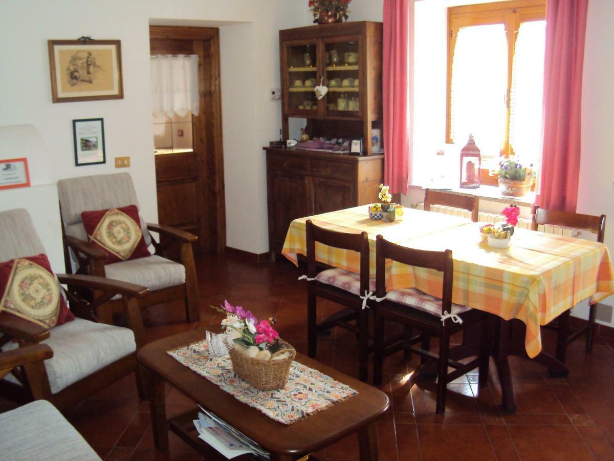 La Casa Di Beppe Appartamento E Camere Danta المظهر الخارجي الصورة