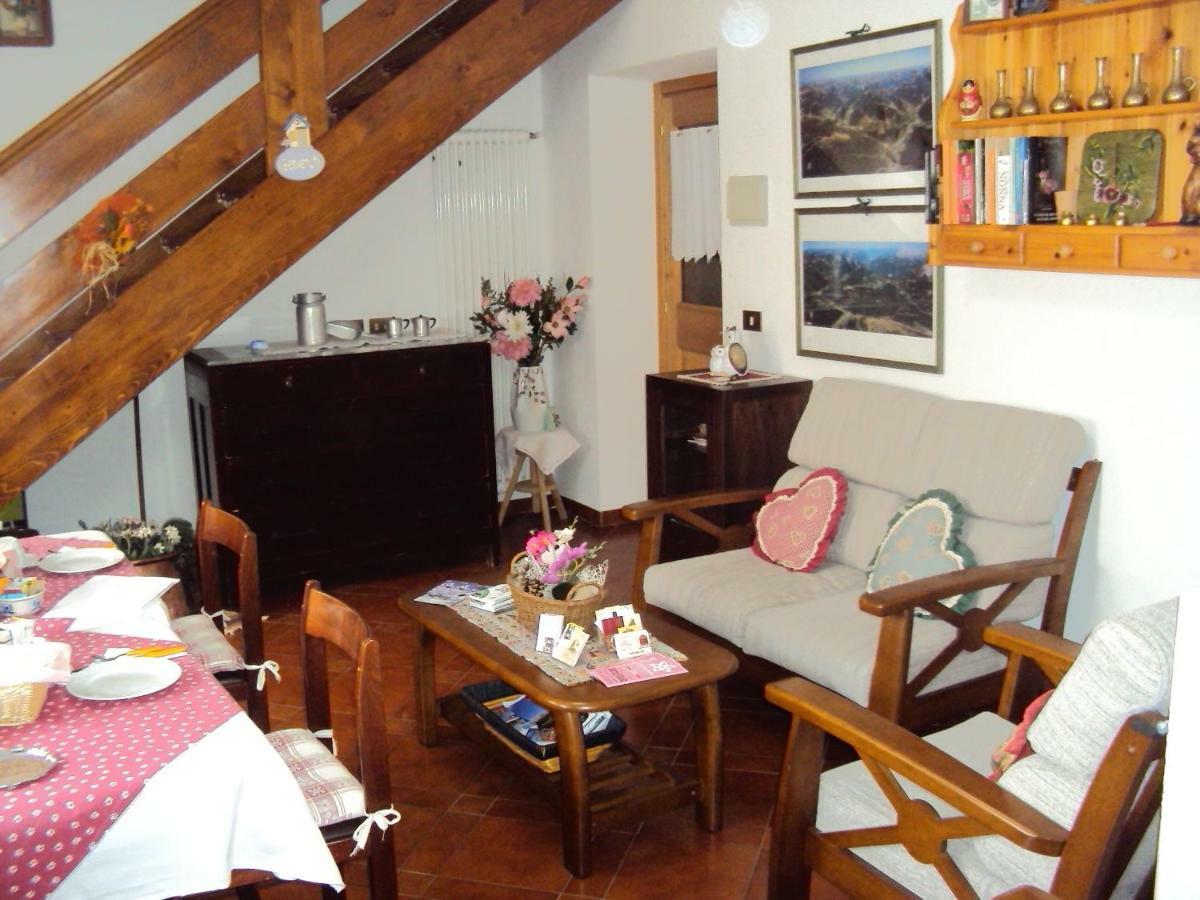 La Casa Di Beppe Appartamento E Camere Danta المظهر الخارجي الصورة